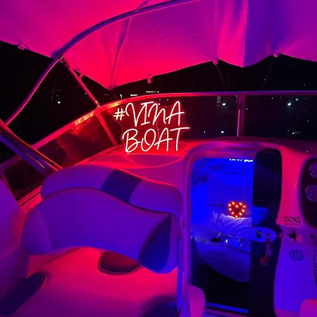 Vina Boat - Unique In Marina * ליסבון
